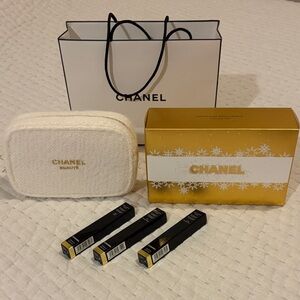 CHANEL Holiday Beauty Set Lip Gloss Trio